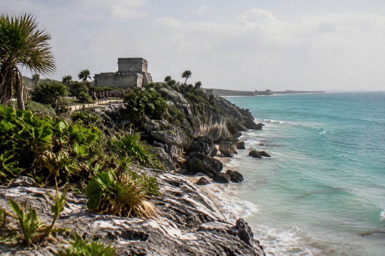 Clear turquoise water over a shallow reef and seagrass beds along the Riviera Maya coast